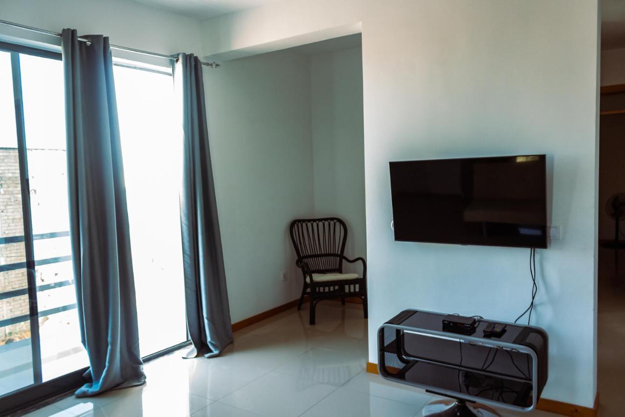 Beautiful And Brand New 2 Bedrooms Apartment/ Magnifico E Novo Apartamento T2 Πράγια Εξωτερικό φωτογραφία